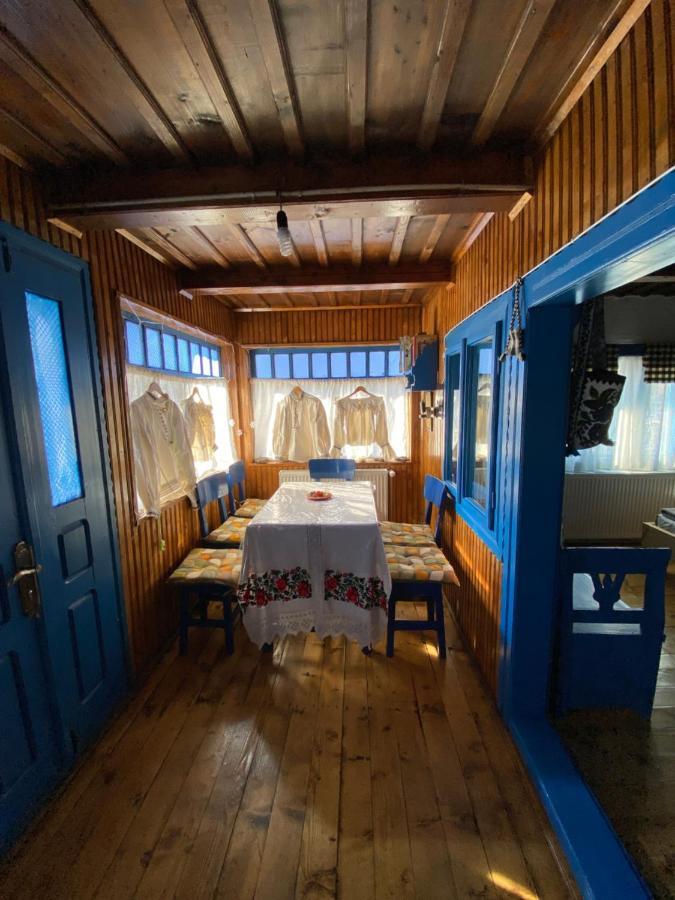 Hotel Casuta Tivadar Breb Zewnętrze zdjęcie
