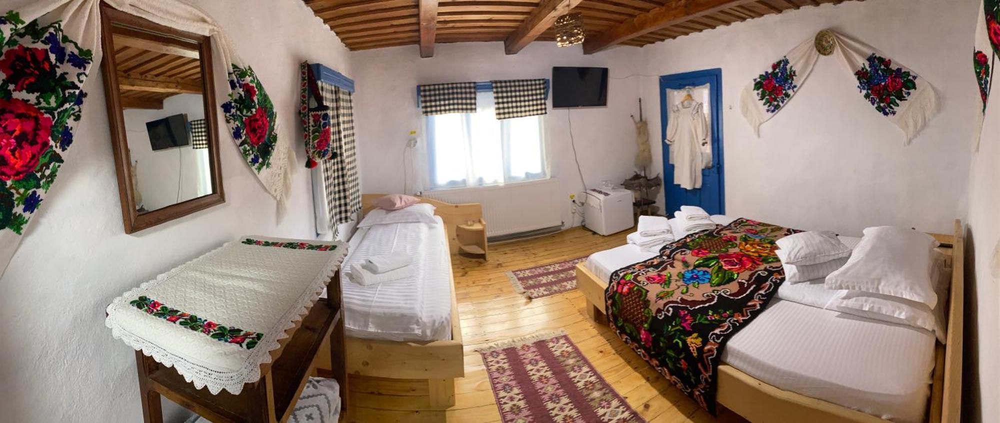 Hotel Casuta Tivadar Breb Zewnętrze zdjęcie
